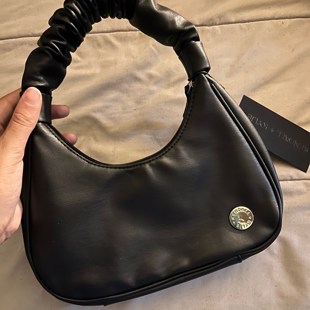 BRAND NEW KENDALL AND KYLIE BAG FOR CHEAP!